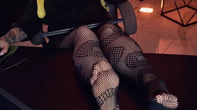 CharliBlackwoodのライブXXXチャット