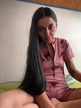 Czat XXX na żywo – Valeriamoon_3101