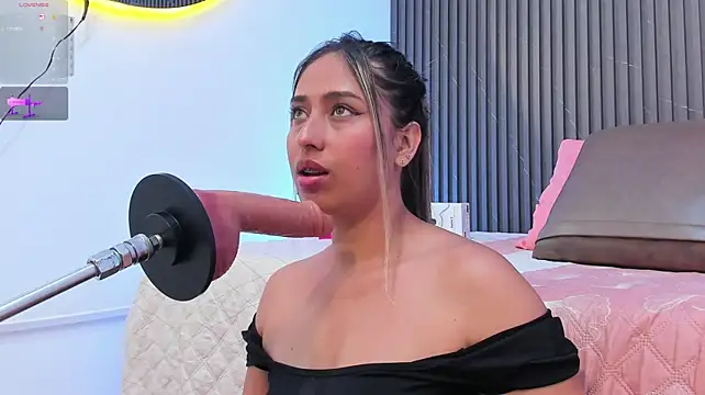 karola_cute_のライブXXXチャット