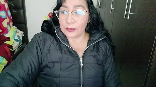 Grace_mature_milfのライブXXXチャット