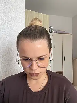 KimEvanss 라이브 XXX 채팅