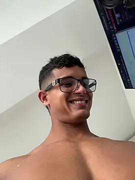 Živý XXX chat Paradise_boy__