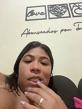 ZahraAmira_ 网络视讯表演
