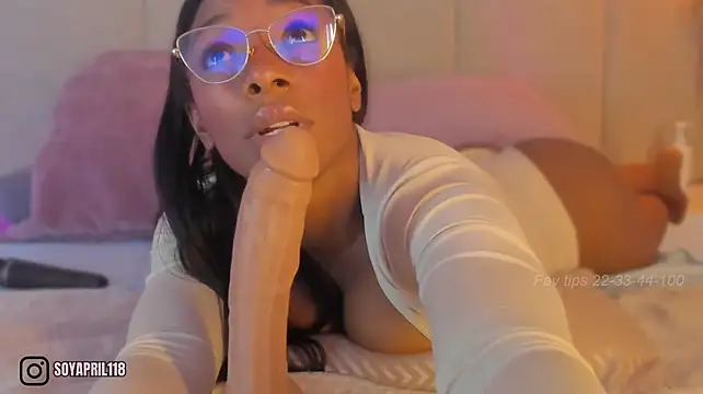 Chat XXX en directo de aprilebony_
