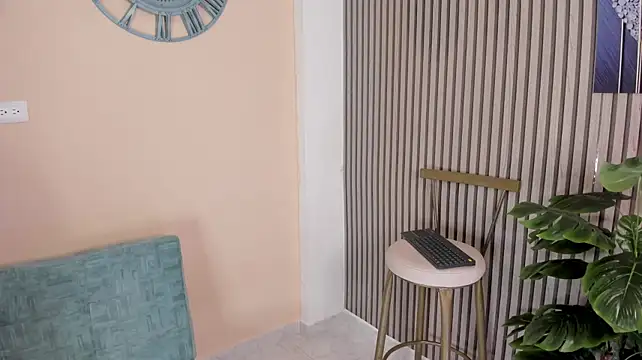 DinahCarter's Live XXX Chat