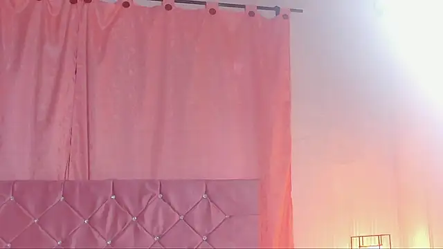 NaylaRosseのライブXXXチャット