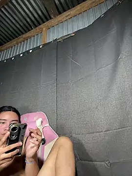 Monstercock_mikaのライブXXXチャット