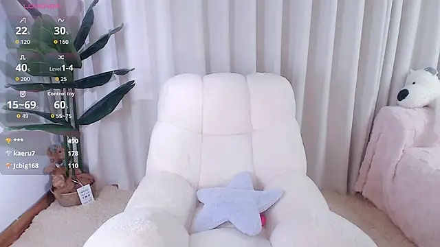 XXX chat uživo modela Luck-256