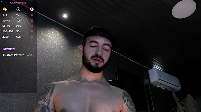 Chat XXX ao vivo de MarkWalker__