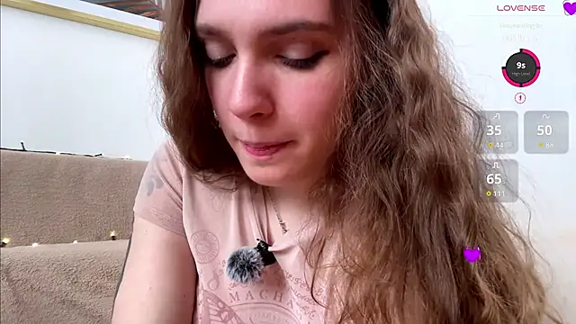 AliKnop's Live XXX Chat