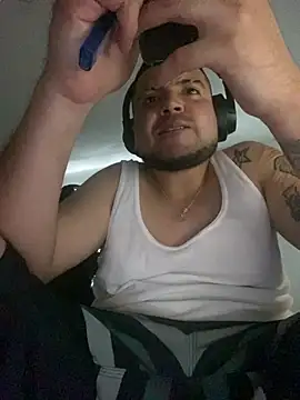 GusanoDelicioso – Naživo XXX chat