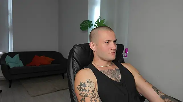 Igor_Wilde 现场XXX聊天