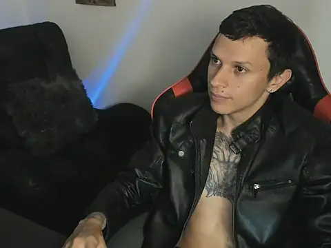 Czat XXX na żywo – Masterdave7