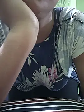 Nafisa-03's Live XXX Chat