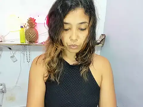 Dona_Tela's Live XXX Chat