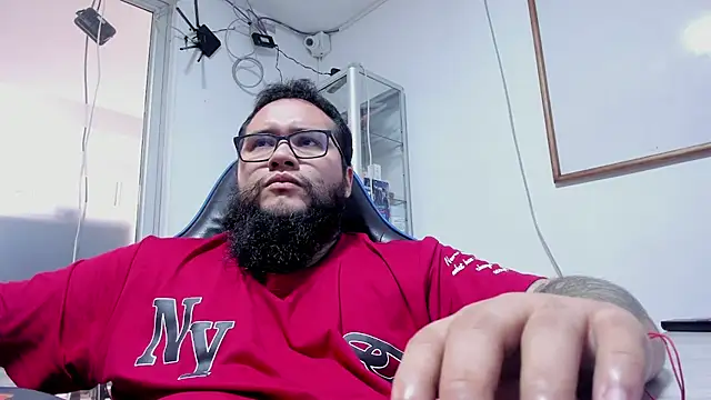 XXX chat uživo modela VINCEDMAGLIOO