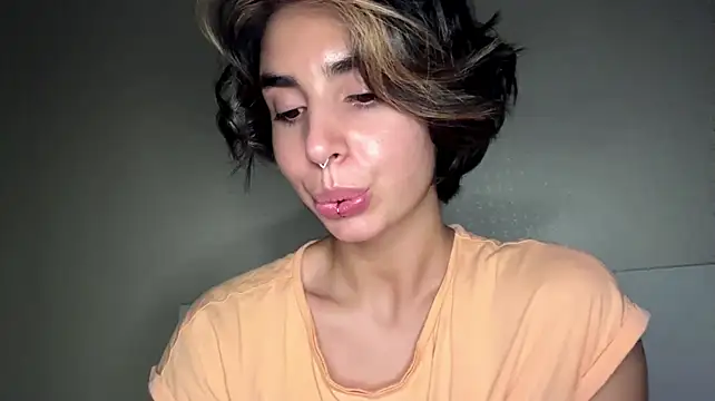 JessiaRuezga's Live XXX Chat