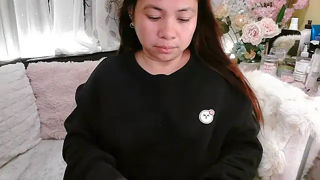 Chat XXX en directo de OhmyPinay