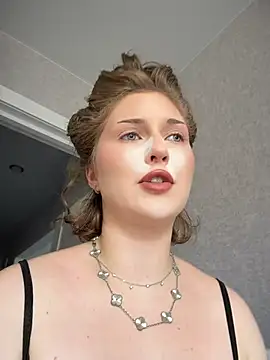 KellyKeler Chat XXX in diretta