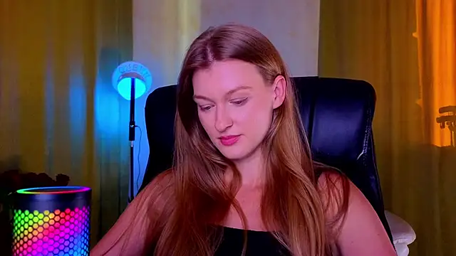 MysticVenus_ Chat XXX in diretta
