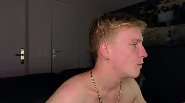 _AlexHot_ XXX чат на живо