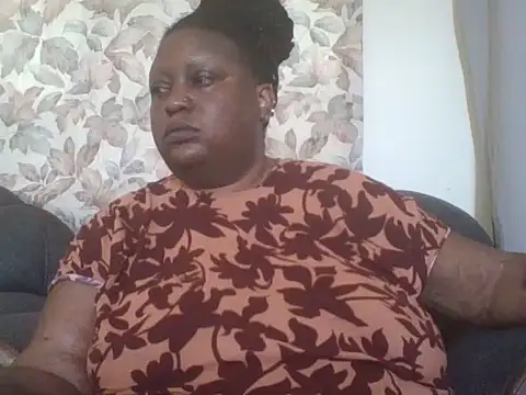 fat_ebonyqueen Chat XXX in diretta