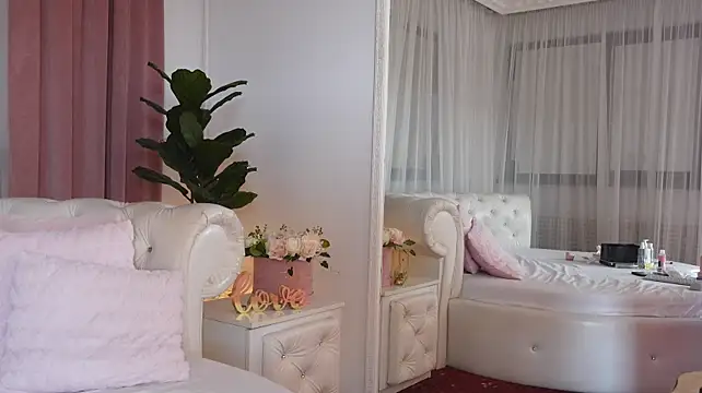 แชท XXX สดของ NinaCrystal1