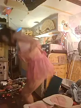whitetrashdirtyslut XXX чат на живо