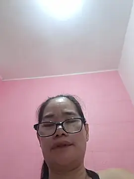 WinterMelon88 Adlı Modelin Canlı XXX Sohbeti