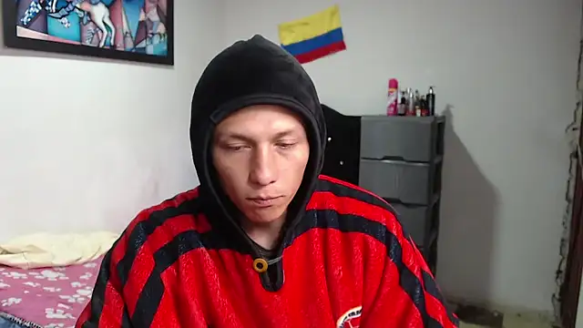 Stiiveen777's Live Chat Room