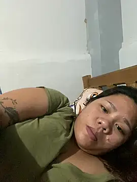 -CLARAMommy-'s Live XXX Chat