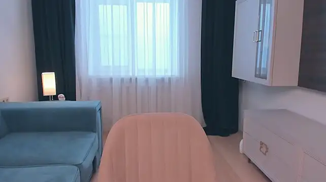 JoneTonic Adlı Modelin Canlı XXX Sohbeti