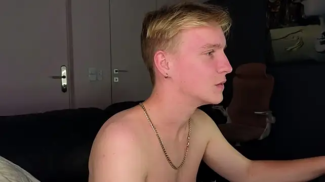 _AlexHot_ élő XXX-chatje