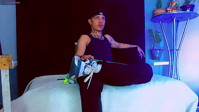 Chatroom XXX en direct de HannibalLester