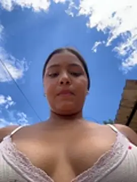 Baby_morena12 Adlı Modelin Canlı XXX Sohbeti