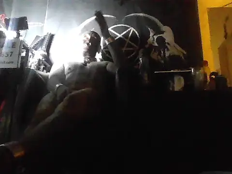 wormobject's Live XXX Chat