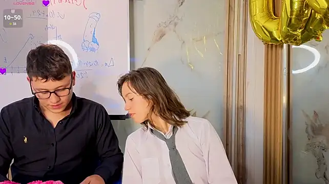 Manson_and_Zoe's Live XXX Chat