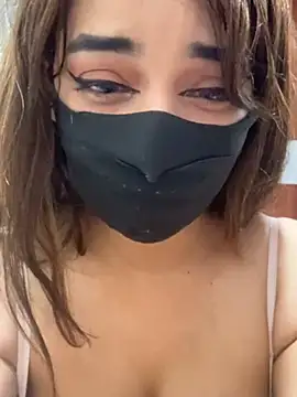 Hotty_indian_coupleのライブXXXチャット