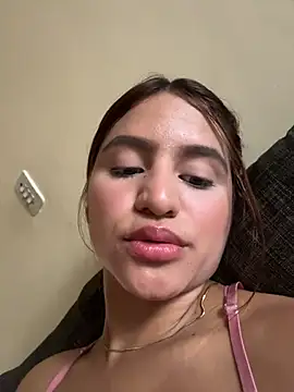 ViankaRose – Naživo XXX chat