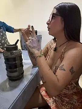 Chat XXX Live charlotte_stevenss_