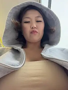 Czat XXX na żywo – CreamPuff-