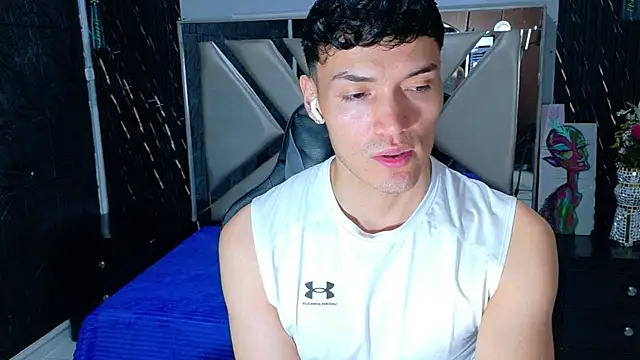 Aron_Darkx Live XXX Chat