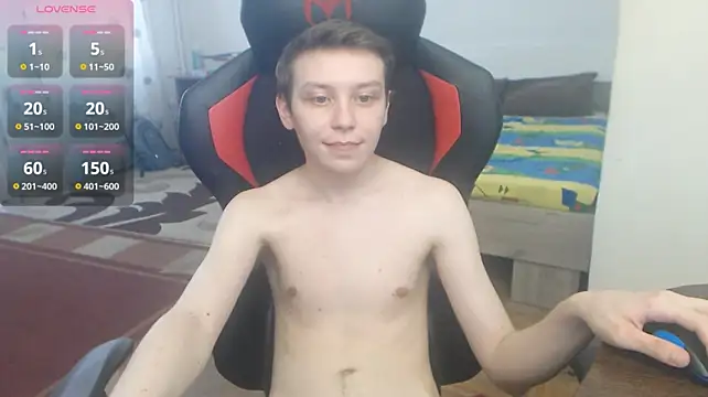hugkydo's Live XXX Chat