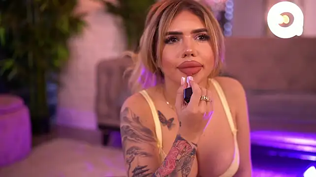 Czat XXX na żywo – MaevaRey