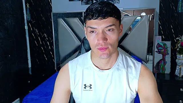 Aron_Darkx's Live Chat Room