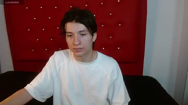 Chat XXX Live Marcoviolet