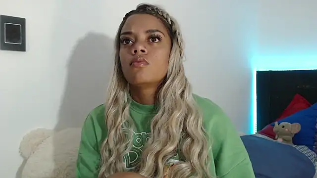 ladyrd1's Live XXX Chat