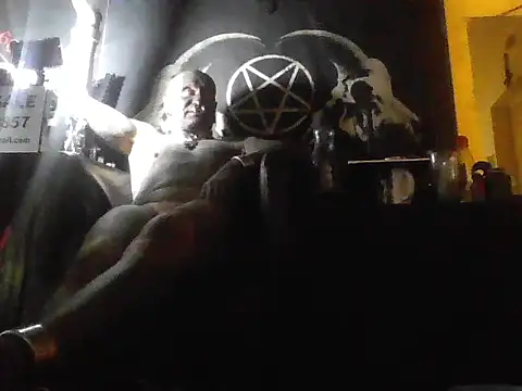 wormobject's Live XXX Chat