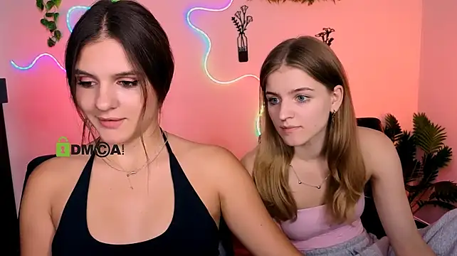 lisa_dark_'s Live XXX Chat