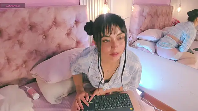 Онлайн чат XXX _Megganrose_